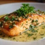 Salmon with Garlic Lemon Butter Sauce