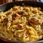 Crockpot Garlic Parmesan Chicken Pasta