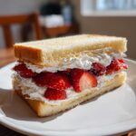 7-Eleven Strawberry Sando - Tasty